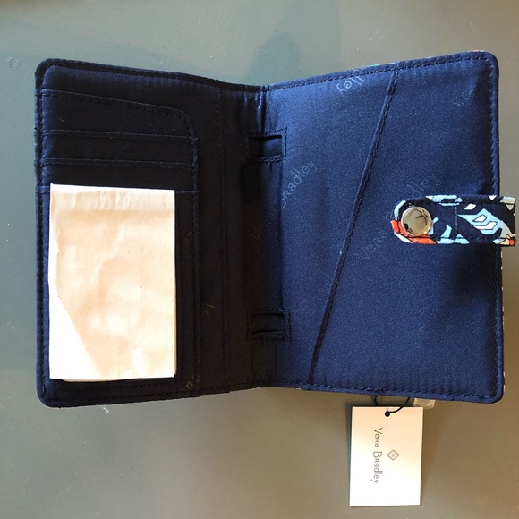 Vera Bradley Travel Wallet - Picture 4 of 8